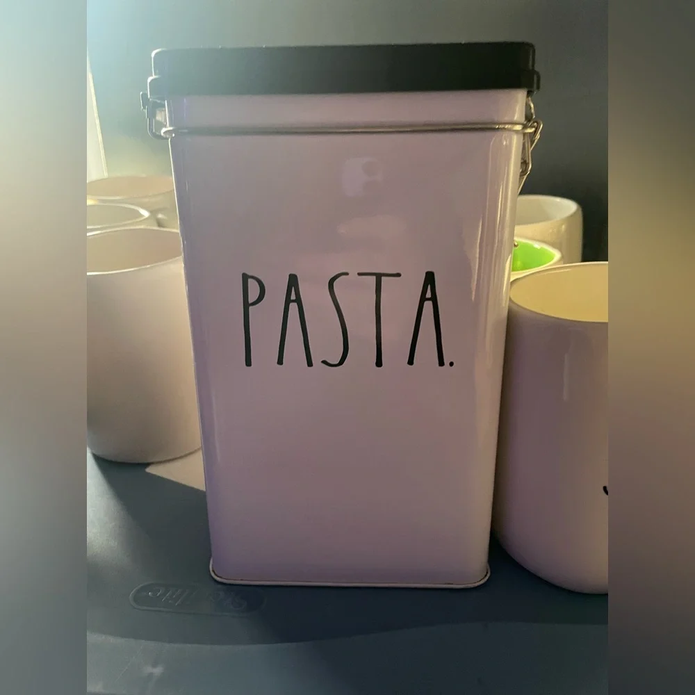 Pasta Storage Canister - Kitchen Container Rae Dunn - Picture 1 of 1